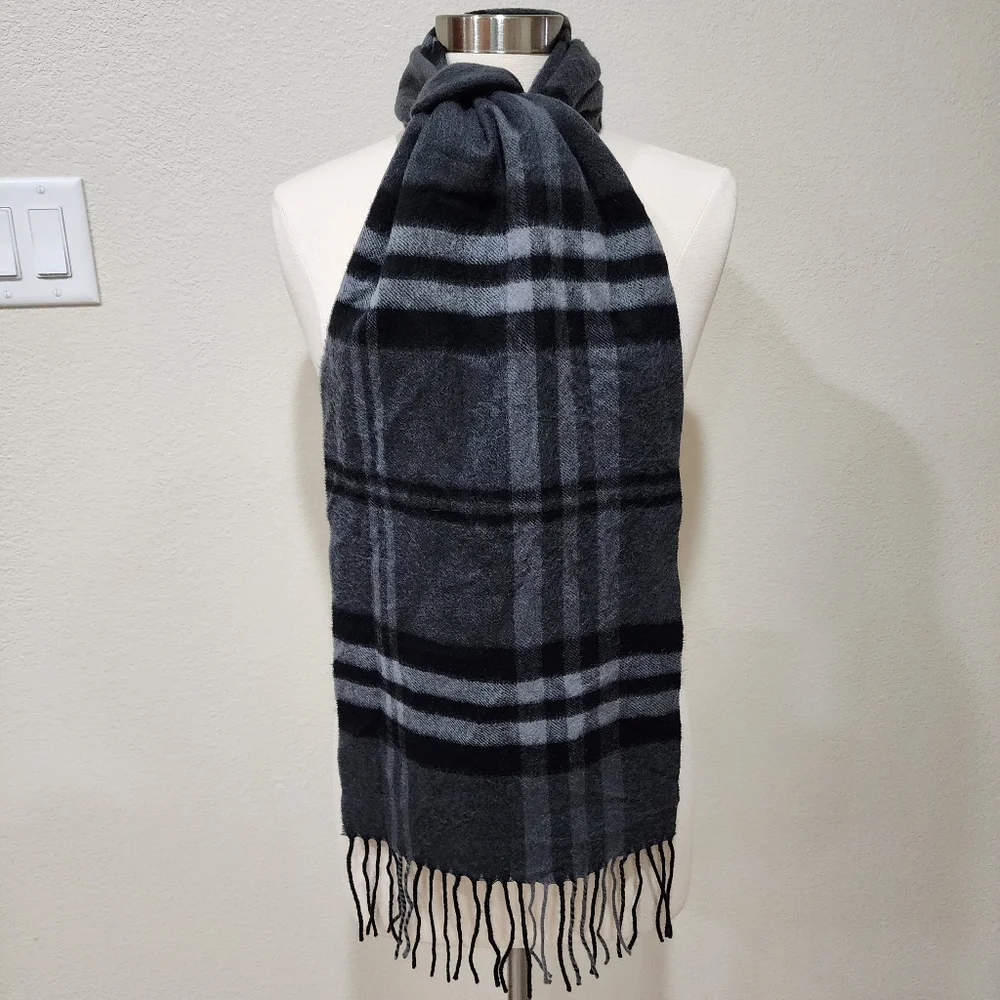 Enzo Mantovani Cashmere x Wool Scarf Plaid Black & Gray Unisex Luxury